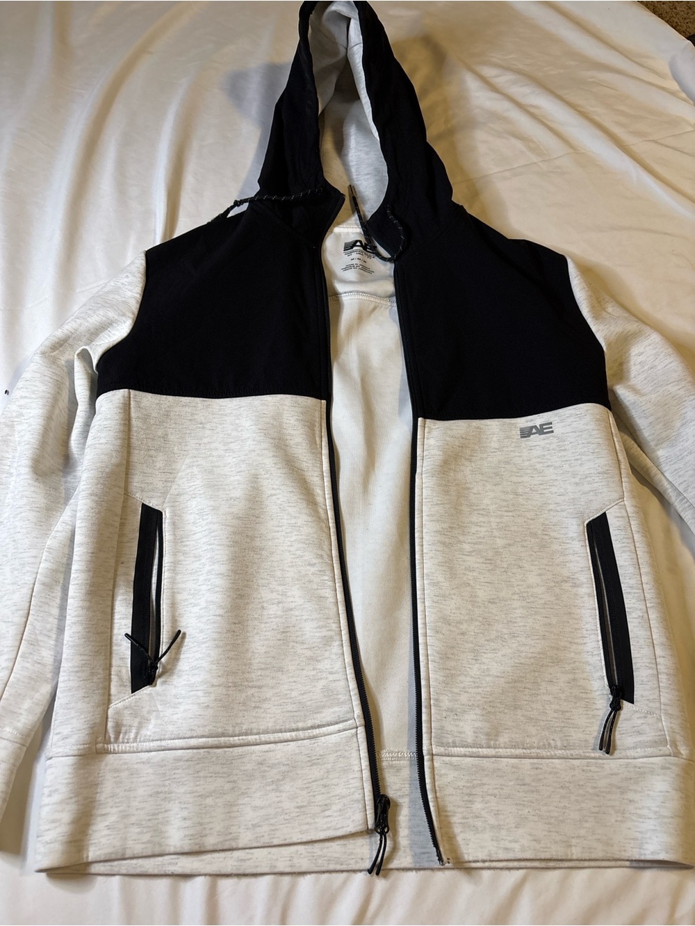 American Eagle Men’s Medium Full Zip Tech Hoodie Black Gray Colorblock AE